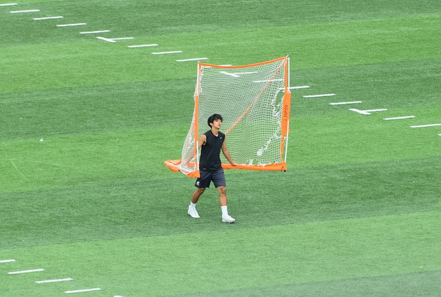 斯基拉：尤文将在周末派出球探考察焦瓦内和贝尔纳韦